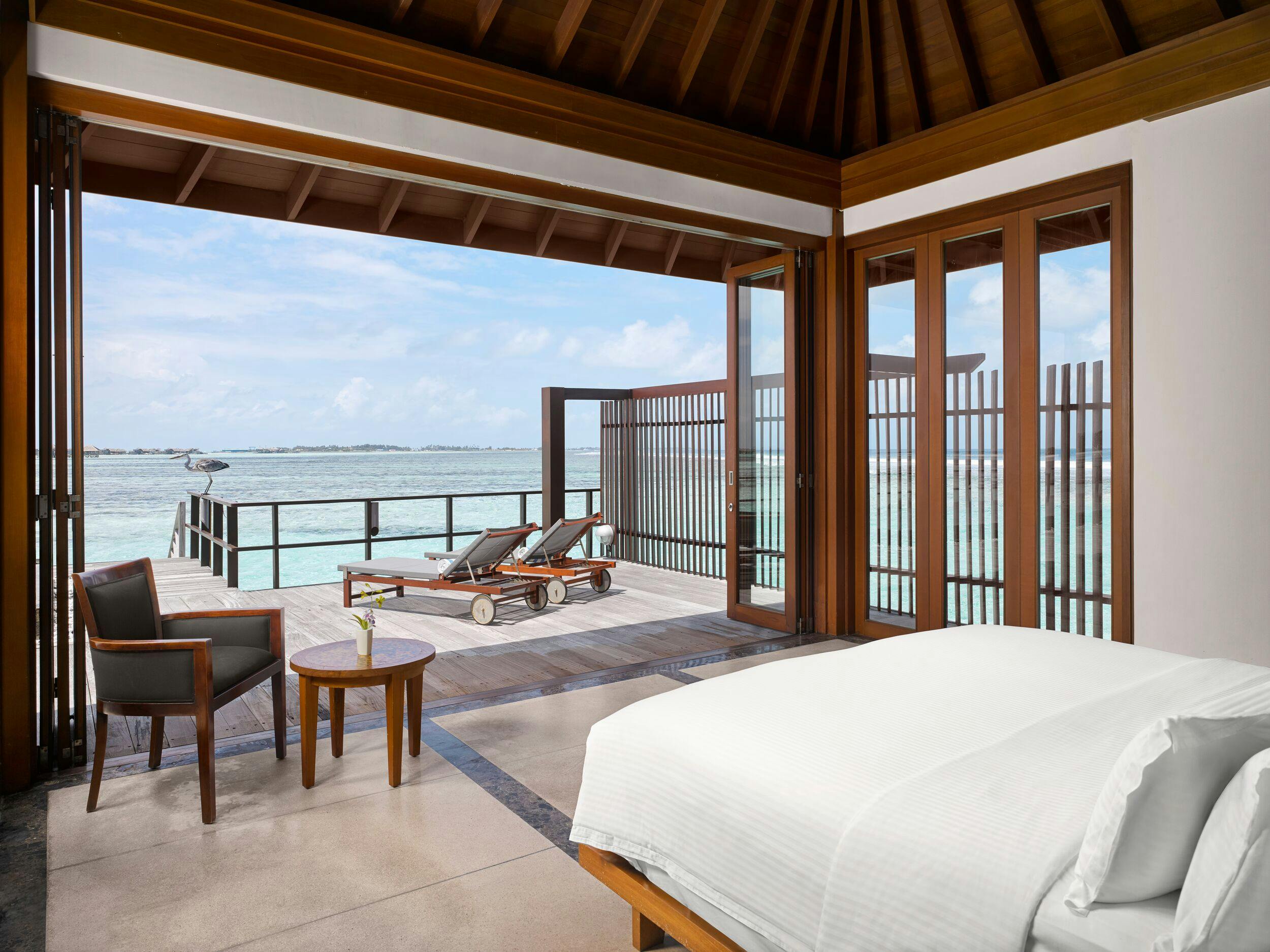 Two-Bedroom Ocean Suite with Pool - Bedroom