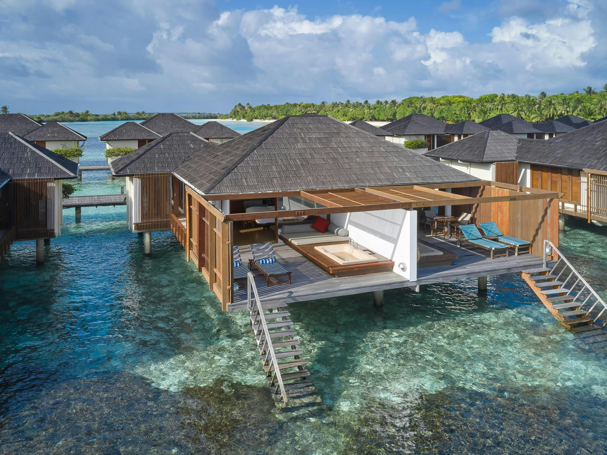 Water Villa - Exterior
